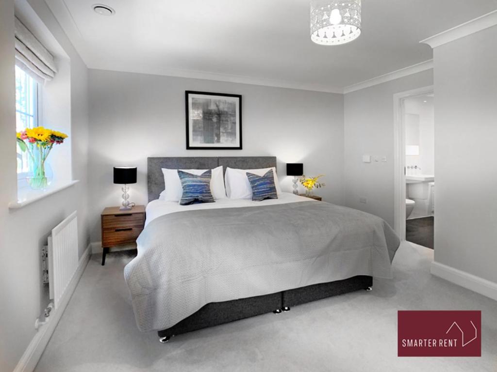 Maidenhead, Leander - 3 Bedroom - Parking & Garden Екстериор снимка